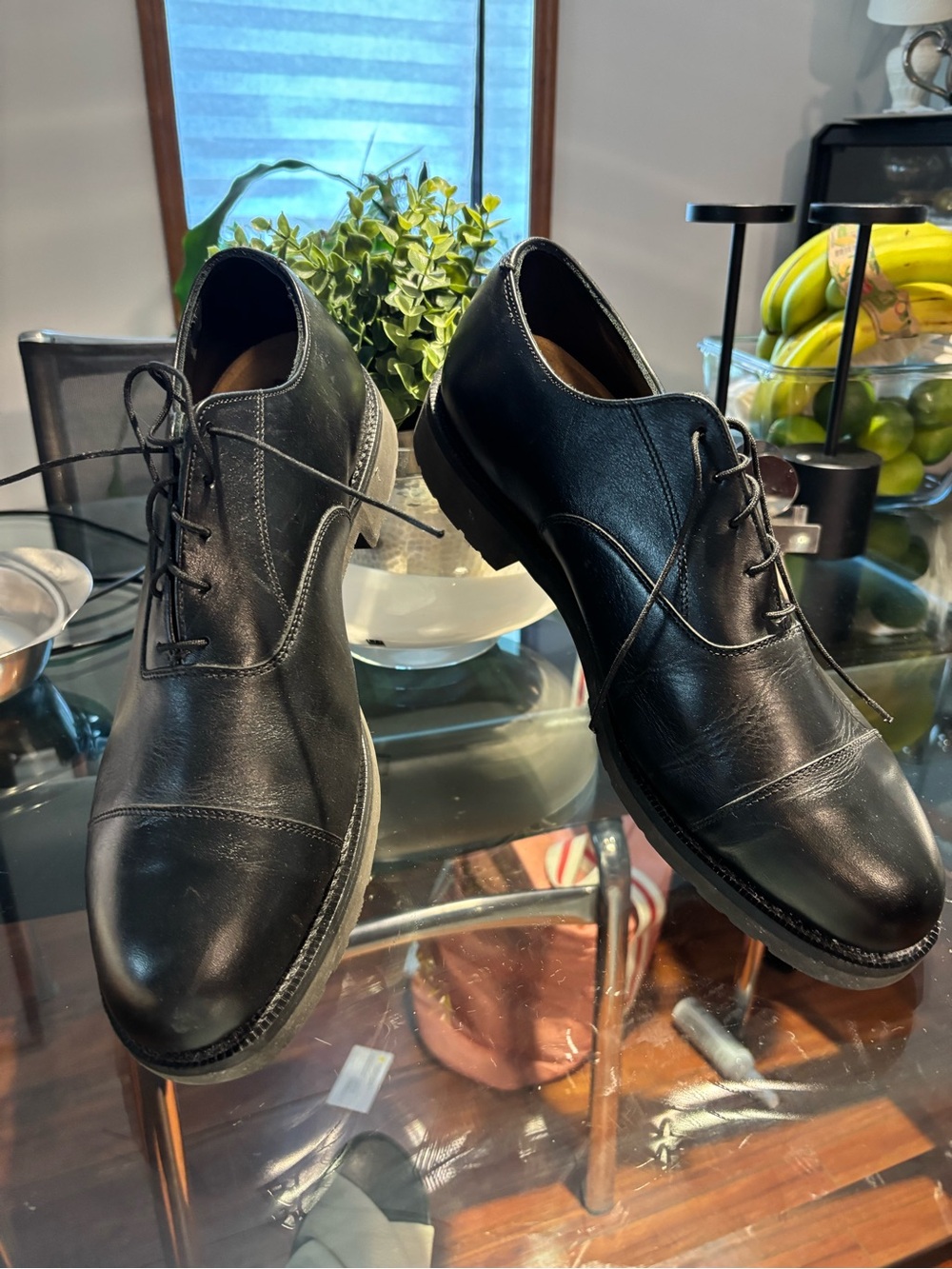 Men's Black Leather Cap-Toe Dress Oxfords